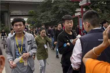 新工人:当下,只能在“不好”和“非常不好”之中做出选择