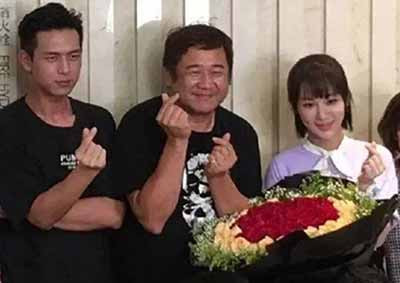 如果有人在国土、主权完整问题上做手脚、煽阴火、玩小动作,我们听之任之,大事化小,小事化了,不追究,不较真,请问对得起我们的祖先么?对得起无数人民英雄的在天英灵么?