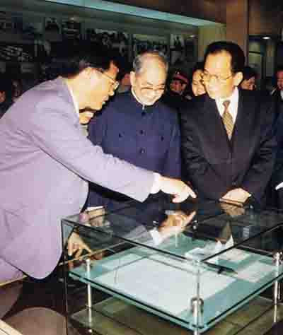 宋平同志关心周恩来邓颖超纪念馆建设发展的点滴往事