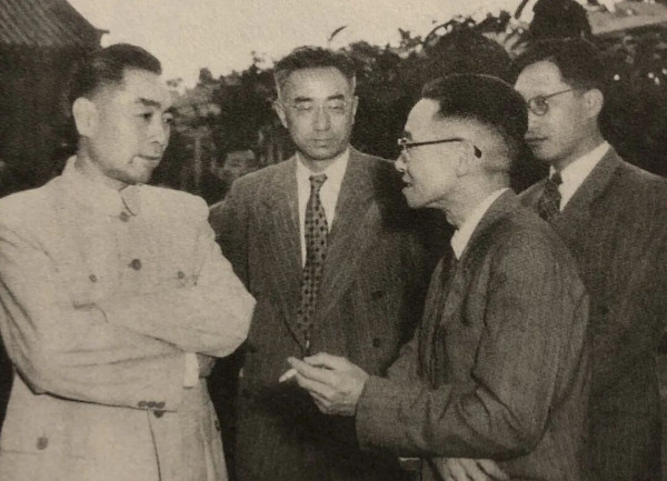 信仰之路：毛泽东与三位著名专家