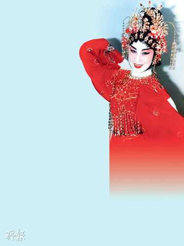 被周恩来誉为“南国红豆”的红线女辞世 新老10常委送花圈