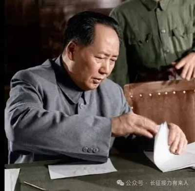 从更长的历史尺度来看，1958年的意义不在于具体的钢产量数字，而在于它证明了一个被组织起来的民族，在极端困难的条件下，仍然能够爆发出惊人的创造力和执行力。