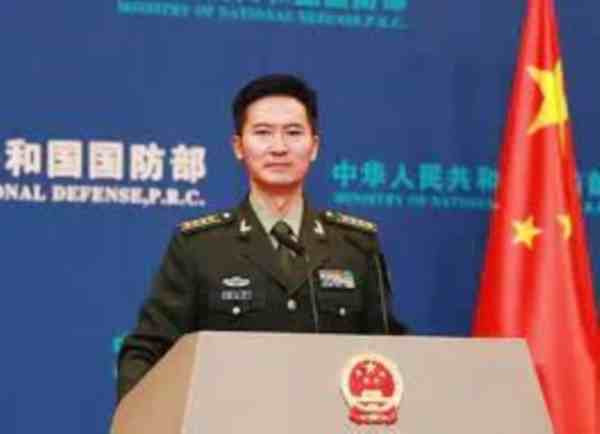 美国不寻求与中国发生冲突。26日,美国总统拜登再次郑重表态。而就在26日同一天,中国国家领导人在向美中关系全国委员会年度颁奖晚宴致贺信,说“中方愿同美方一道努力,相互尊重,和平共处,合作共赢,找到新时代中美正确相处之道。”