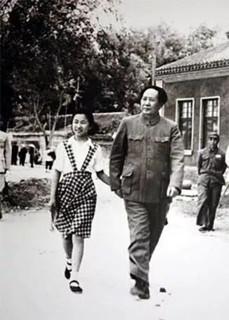毛主席书信教化子女:少说空话,多做实事,学人之长,克己之短