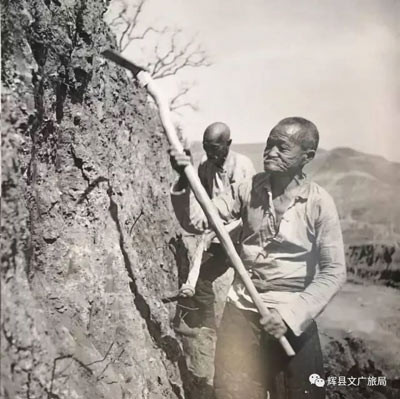 “辉县人民干得好”,看到这些老照片,谁的心灵能不为之震憾?