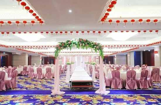 “庙会”婚礼: 被五四青年打碎的“陋习”, 却成“浪漫”代名词?