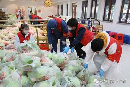 「发泄解决不了任何问题！」武汉社区志愿者眼中的真实基层