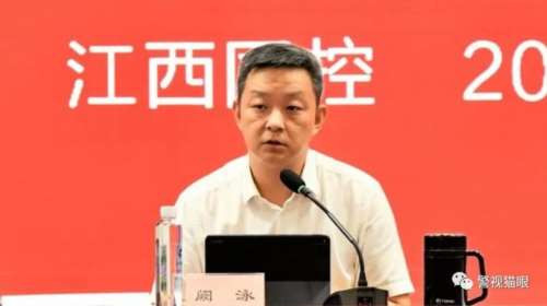 我的一位同学给了相当精彩的评论:大家骂周公子,却有很多人都想成为周公子;大家夸二舅,却都想逃离二舅。这才是最大的悲哀。