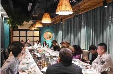 【特大喜讯】又一座毛主席纪念馆建成，滚滚红潮奔腾而来了！