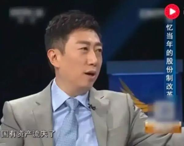 我建议柳教主不要瞎折腾,以他的财力和威望,不如养门客三千,买通天下的“乏走狗”,编修一部《柳氏春秋》,把他柳家近现代三百年的丰功伟绩都写出来,如镇江柳昕的“保婴堂”善举,如柳恂的大烟馆生意,如柳传志如何用负债的香港企业收购国有资产,如柳清的滴滴如何“收集用户数据,危害国家安全”.......这些事业,可不比什么“诚信”、“守时”、“契约精神”更传奇?更惊心动魄?