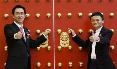 许家印被抓:眼看他起高楼,眼看他宴宾客,眼看他楼塌了