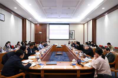【学会动态】农民养老金专题座谈会在京召开