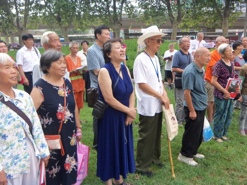 郑英英：建军节的怀念