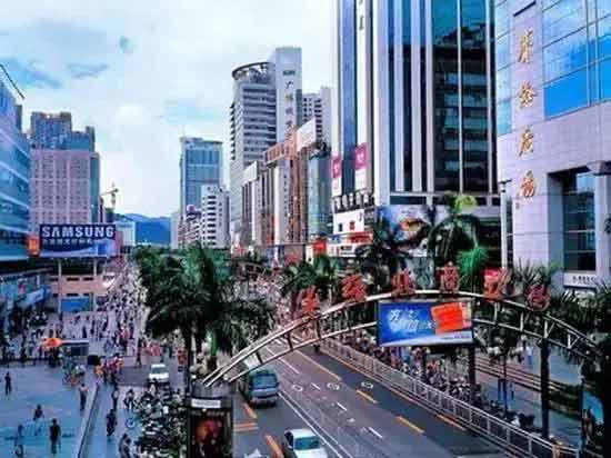 40年后,为什么说“天堂往左,深圳往右”?