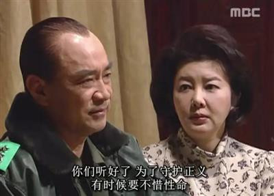 如今,西方选票制民主正在走向末路,而西方社会也面临越来越大的内部矛盾,脉脉温情的文明假面挂不了多久了。