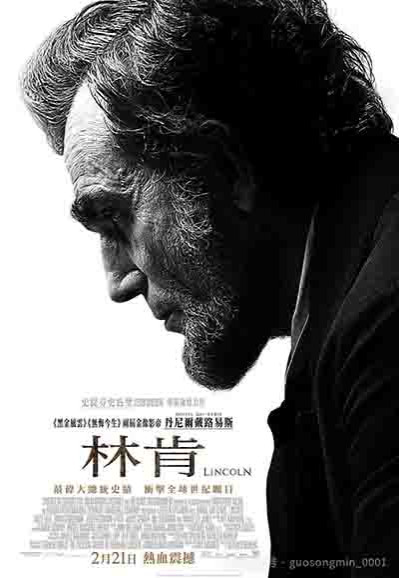 从古月的“形似”到唐国强的“神似”，从王仁君的“回到源头”到刘烨的“至暗时刻”，毛泽东主席的银幕形象走过了一条漫长的道路。