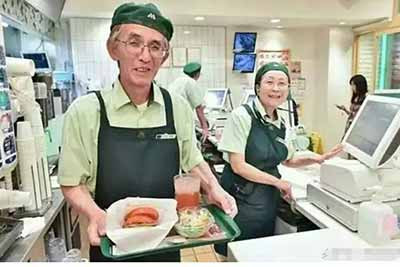 说白了，韩国财阀也不过是帝国主义豢养的买办而已啊，买办哪会有什么良知和社会责任？