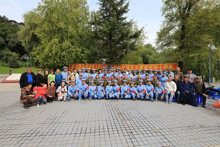 毛主席的人民情结 人民永远不会忘记——吉林市人民隆重纪念毛主席逝世四十周年