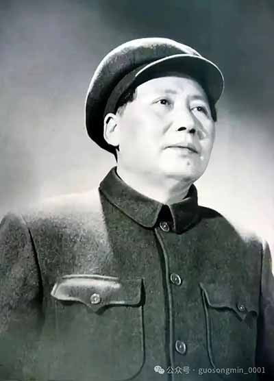 “许多共产党员,号称已经学过马克思主义,但是一遇到具体的历史事件,具体的历史人物(如像武训),具体的反历史的思想(如像电影《武训传》及其他关于武训的著作),就丧失了批判的能力,有些人则竟至向这种反动思想投降。”