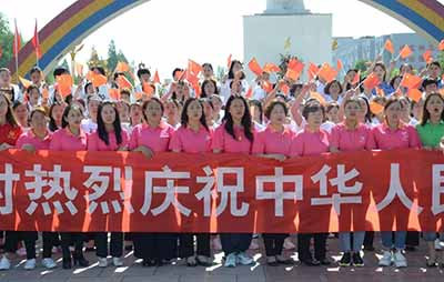 《我和我的祖国》再次唱响红色南街村