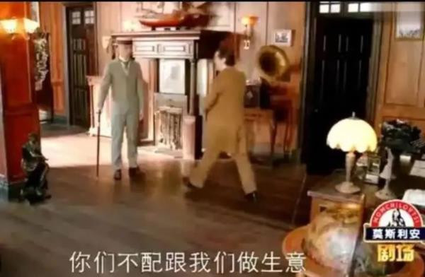 我建议柳教主不要瞎折腾,以他的财力和威望,不如养门客三千,买通天下的“乏走狗”,编修一部《柳氏春秋》,把他柳家近现代三百年的丰功伟绩都写出来,如镇江柳昕的“保婴堂”善举,如柳恂的大烟馆生意,如柳传志如何用负债的香港企业收购国有资产,如柳清的滴滴如何“收集用户数据,危害国家安全”.......这些事业,可不比什么“诚信”、“守时”、“契约精神”更传奇?更惊心动魄?