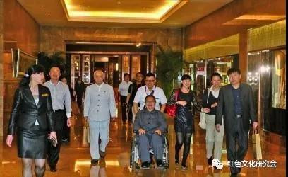 王景清去世，与李讷晚年携手，共度近40年风雨人生