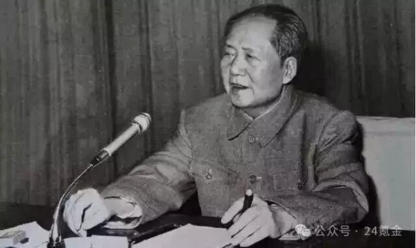 美国制造国际紧张,反而使世界人民“得到教育,得到锻炼”