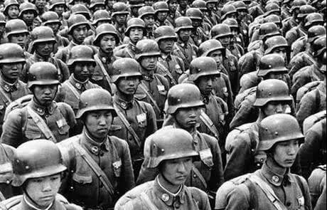 美国在越南打了10年，一次都没敢越过17度线。帝国主义在东方架起几门大炮就可以征服一个国家、一个民族的历史，一去不复返了! 这就是抗美援朝的意义。这就是中国人民解放军打出来的地位！