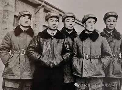 飞行员惨遭剥皮，毛主席雷霆震怒——空25师西藏平叛秘闻