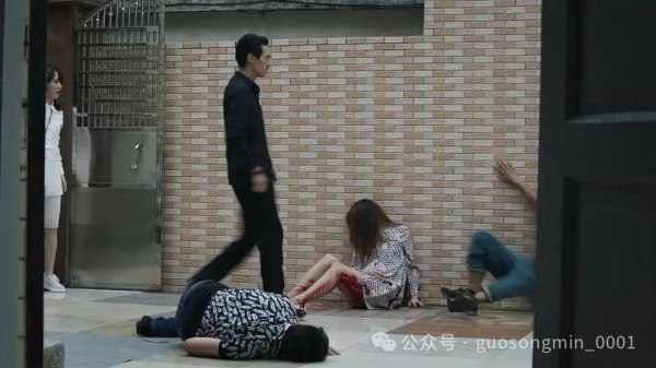 如何让每一个原子化的个体找到真正属于他的、有尊严的归属感?