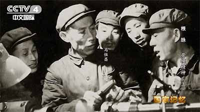 1950年的国庆招待会上，他被推举第一个给毛主席敬酒