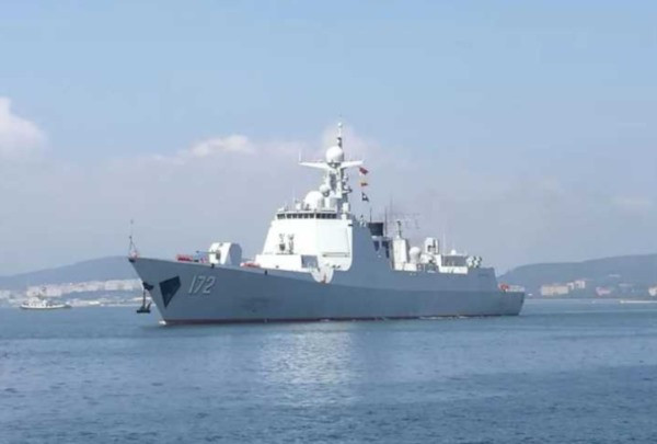 除了或傻或坏的公知,中国人都清楚,我们是无路可退的,7个全球吞吐量排名前10的港口都在这里,且承载着非常大的经济和战略意义,外国石油、粮食和大量的战略物资都是通过这些港口,源源不断地输送进来,而举世闻名的中国工业产品也是从这里走向全世界。我们的命脉,岂能让恶人掌控?