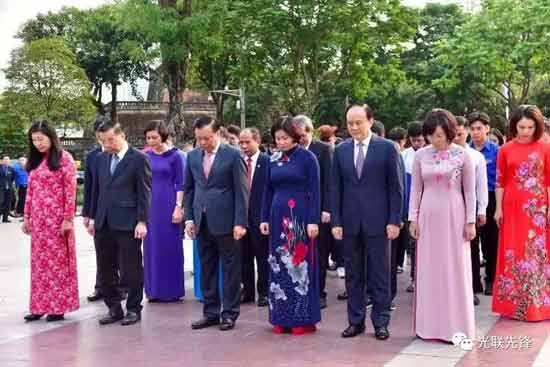 各国共产党纪念列宁诞辰151周年