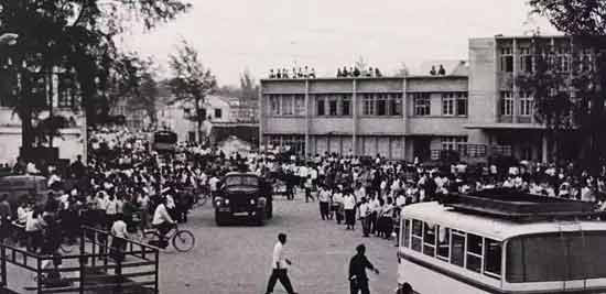 40年后,为什么说“天堂往左,深圳往右”?