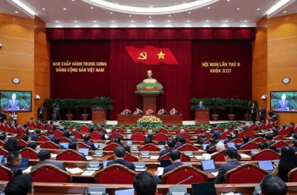 越共第十三届中央委员会第十五次全体会议隆重开幕