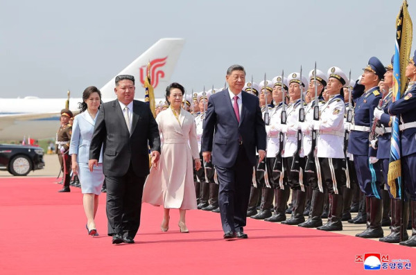朝中社关于习近平总书记访朝图片新闻(集锦)