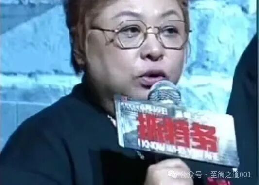 “涉嫌歪曲历史，暗讽红国”？…那怎么过审的？这恐怕问题更严重吧
