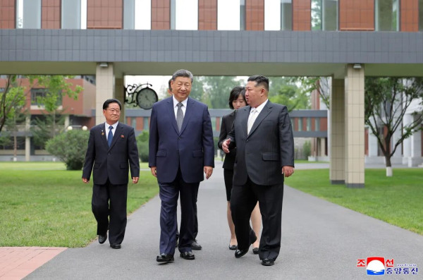 朝中社关于习近平总书记访朝图片新闻(集锦)