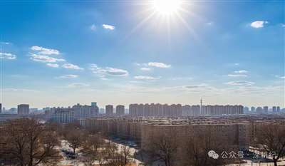 猪能吹空调，那牛马能不能吹呢？谁支配社会的生产，谁才是社会的主人。这个道理，自从人类当了哺乳动物的家以来，从来就没怎么变过。