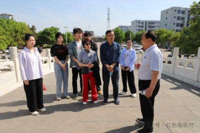中国戏曲学院师生到河南省南街村教学实践