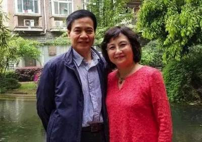 恐惧于政治迫害，大批华人科学家返回中国
