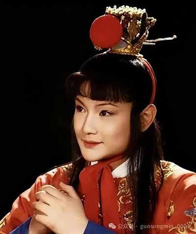 现实当中，牛马的觉醒水平，早就超越了刘奔、马杰。他们宁愿躺平，也不愿做焦大，因为他们知道，焦大获得的奖赏，不过是一嘴马粪而已。