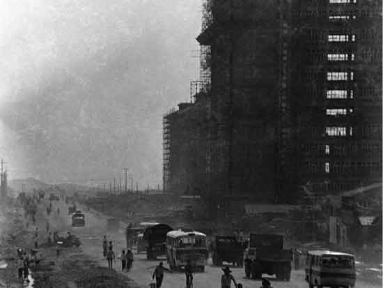 40年后,为什么说“天堂往左,深圳往右”?