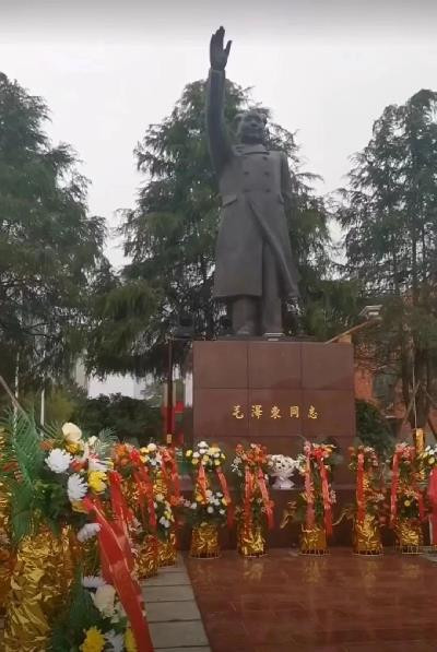 这张图告诉我们，无论做什么事情都要持之以恒。