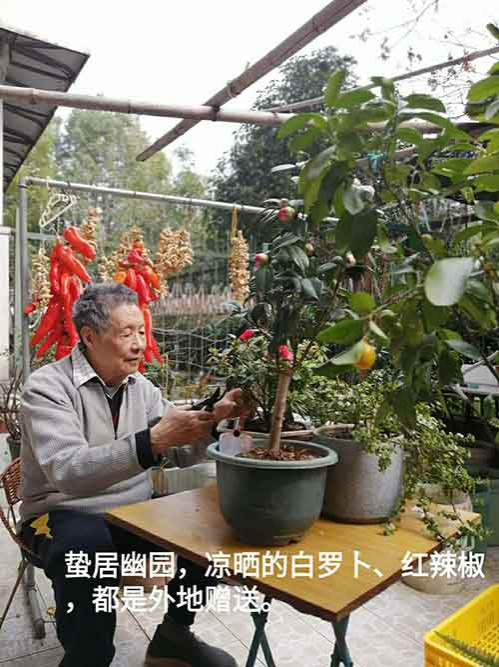 　一个月来，我想的最多的是“国难兴邦”。也是老子说的“祸兮福所倚”，毛主席曾多次讲的“坏事变好事”。现J捡几件事来说。