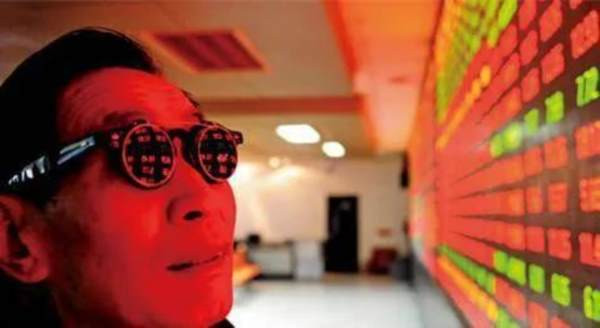 惟愿砖家叫兽们多思考下人民真实的生活,而不是为了一时的数字而放出豪言壮语。