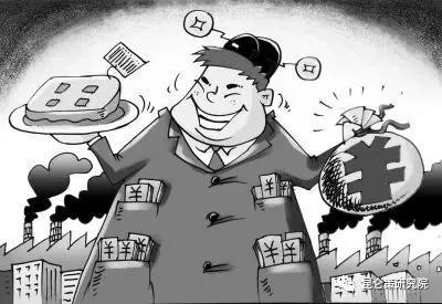 有人把国企当作腐败根源，称国企私有化是从体制上反腐的根本之策。其实，国企私有化恰恰是最大最彻底的腐败。所谓腐败，本质就是化公为私，用国企私有化的办法解决腐败问题，实质是搞了彻头彻尾彻里彻外的公权私化、公利私有，从根本制度上实现化公为私的腐败目的。好端端的国企，资产被低价折股，私分贱卖，造成国资变相流失，而代价是大批国企自毁，大批职工下岗，国家实体经济空心化，让本应惠及广大人民的改革红利变味！民众的