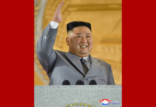金正恩在庆祝朝鲜劳动党75周年阅兵式上的讲话：时间站在我们这一边