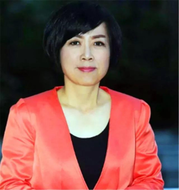 我们对付那些不讲道理的人，一定要有我们自己的一些招数。所以台湾的问题，我们光是跟美国人打太极拳是不够的，要亮招给他们看。