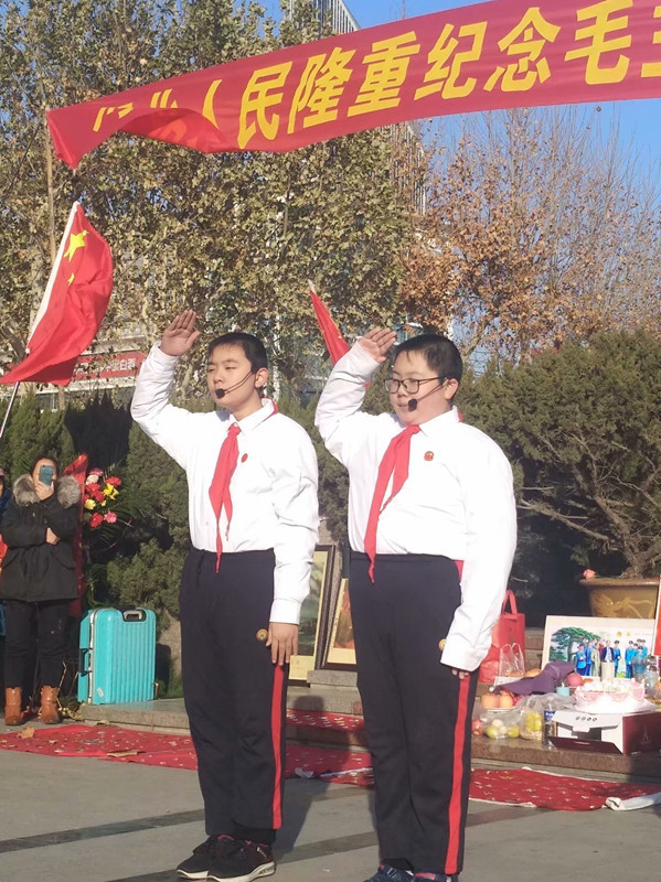 实拍：河北人民想念毛主席！